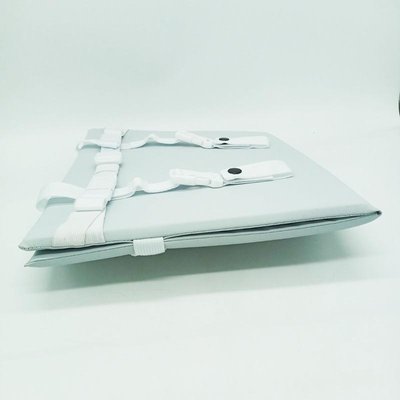 Каремат коврик-сидушка 38x30x1,1 cm., складной (2 секции, длина 61 см.) белый комбинированный UA 310004L фото